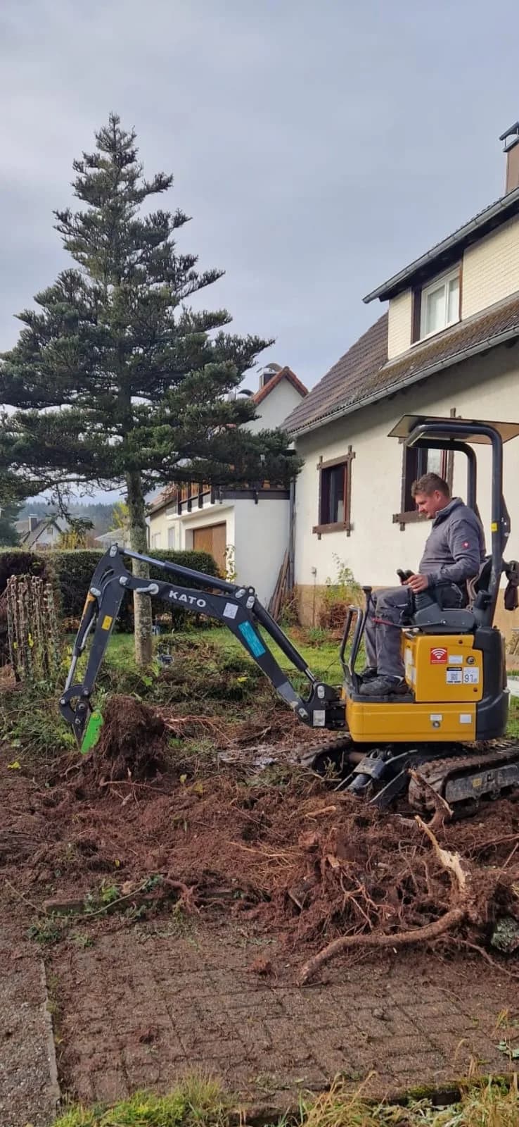 Baggerarbeiten – Referenzbild 1 von Hausmeisterservice Fischer in Unterkirnach